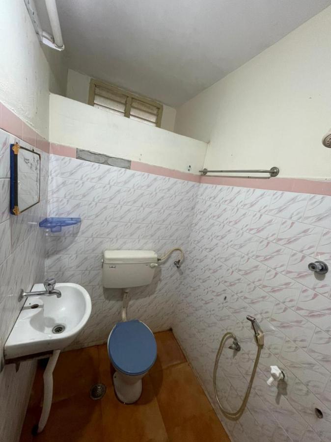 Imperial Inn - Haroz Kuttalam  Exterior photo